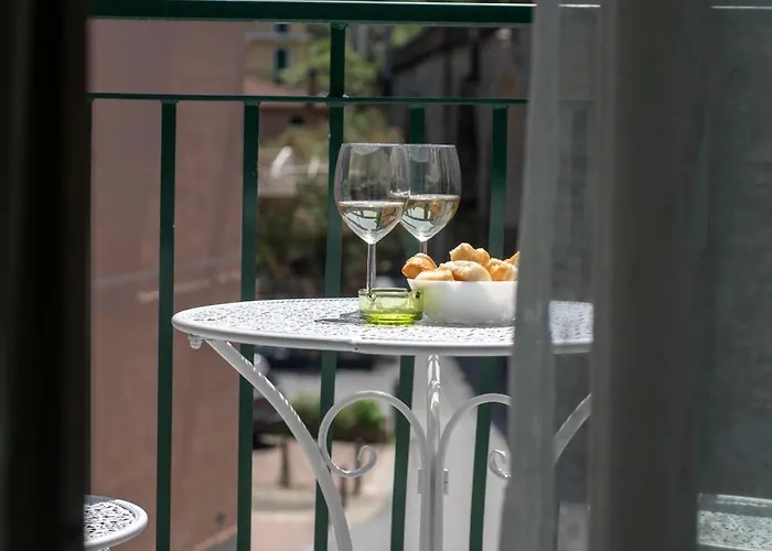 Amoneglia בית הארחה 3*