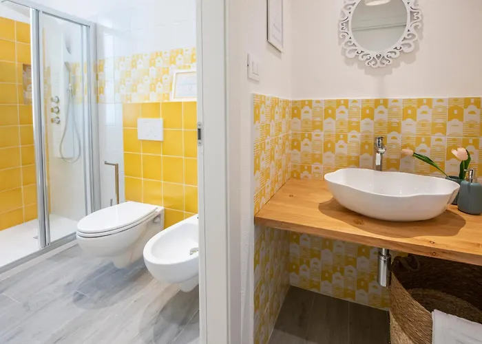 Πανσιόν Amoneglia Moneglia