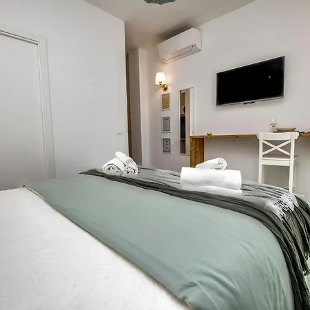 Гостевой дом Amoneglia 3*